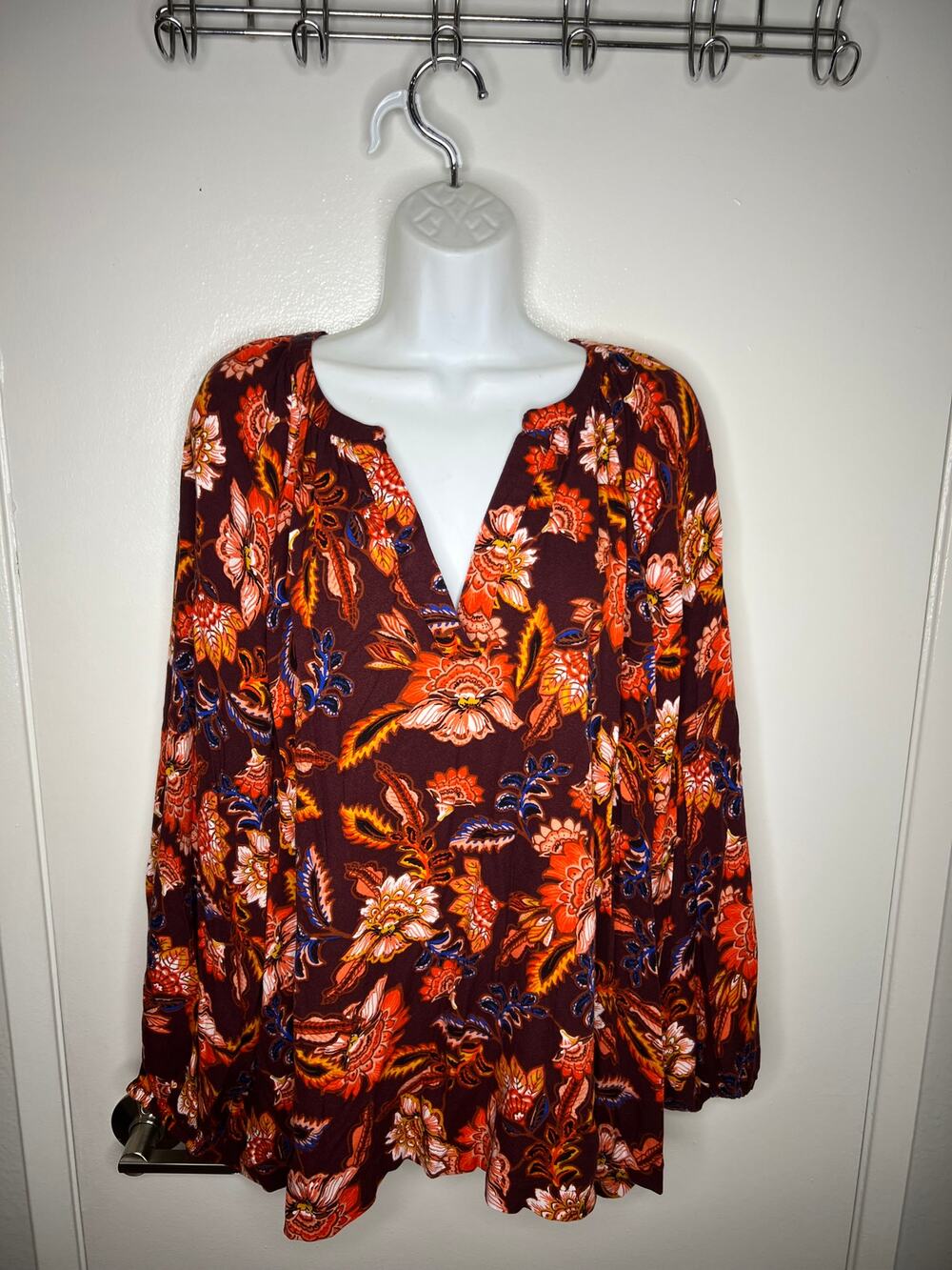 Old Navy Women's Pullover Floral Long Sleeve Blouse Redwine Vinegar ~ Size XXL